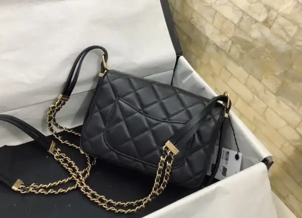 Firstbag Ru CHANEL MINI FLAP BAG