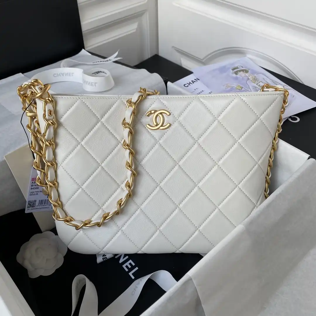 CHANEL LARGE HOBO BAG