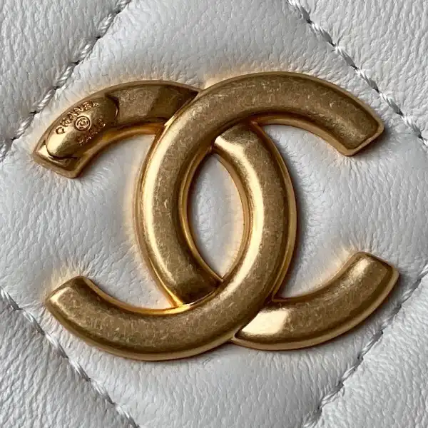 CHANEL LARGE HOBO BAG