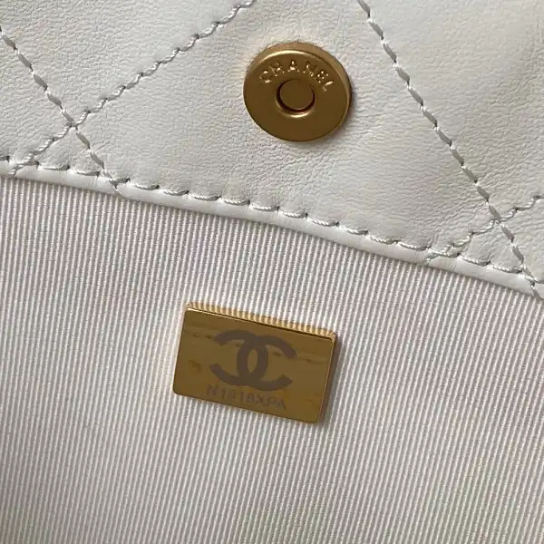 CHANEL LARGE HOBO BAG