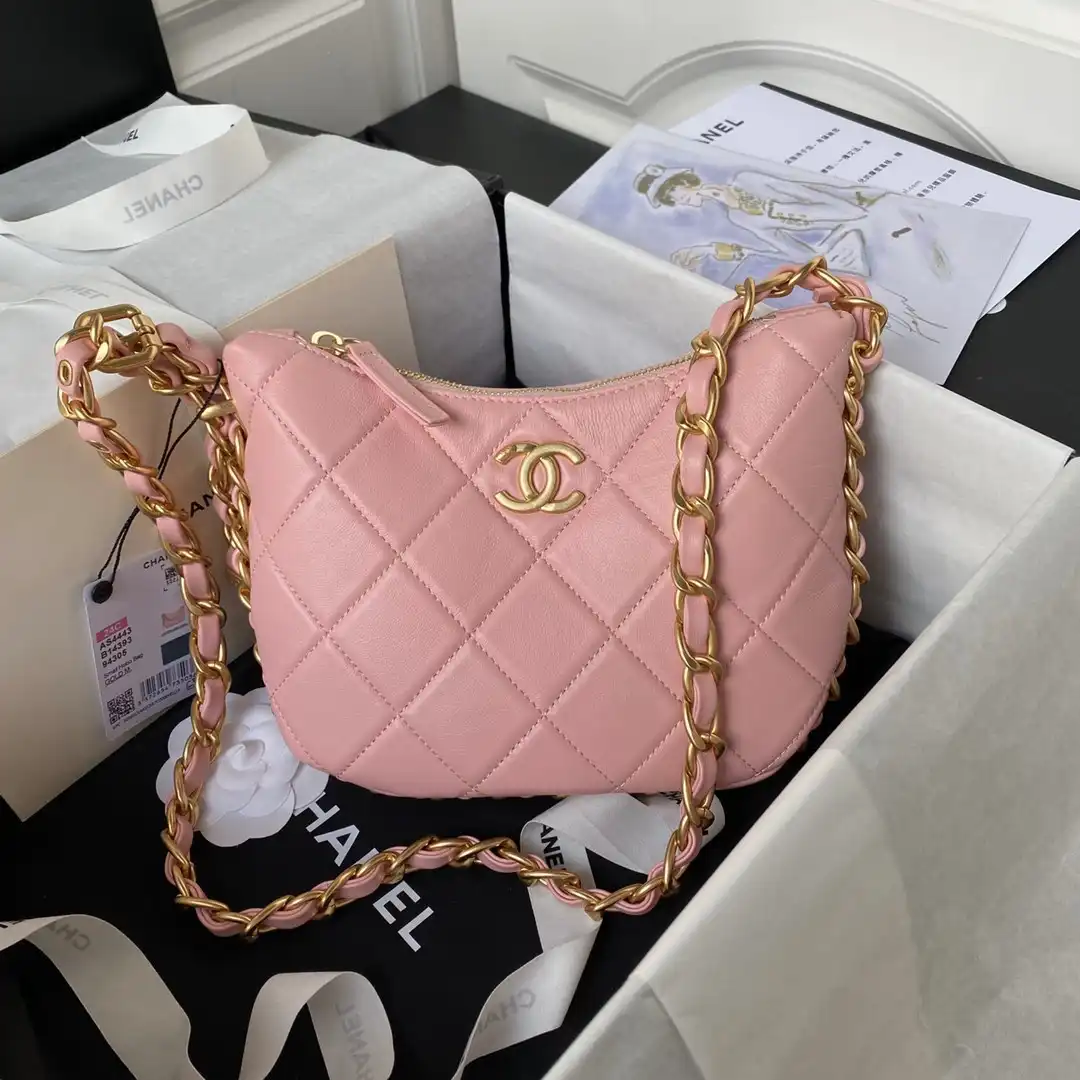 CHANEL HOBO BAG