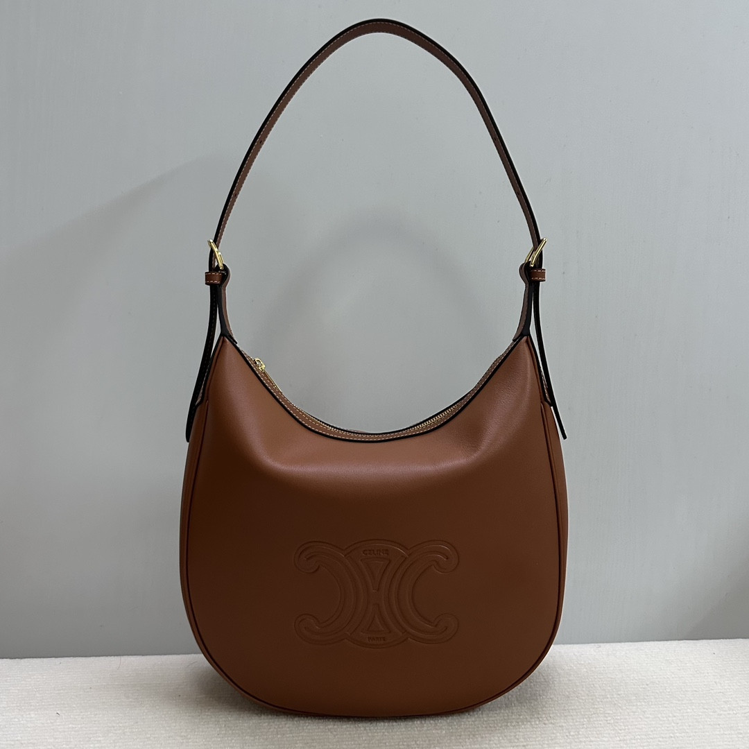 HOT SALE CELIN* HELOISE CUIR TRIOMPHE BAG IN SUPPLE CALFSKIN