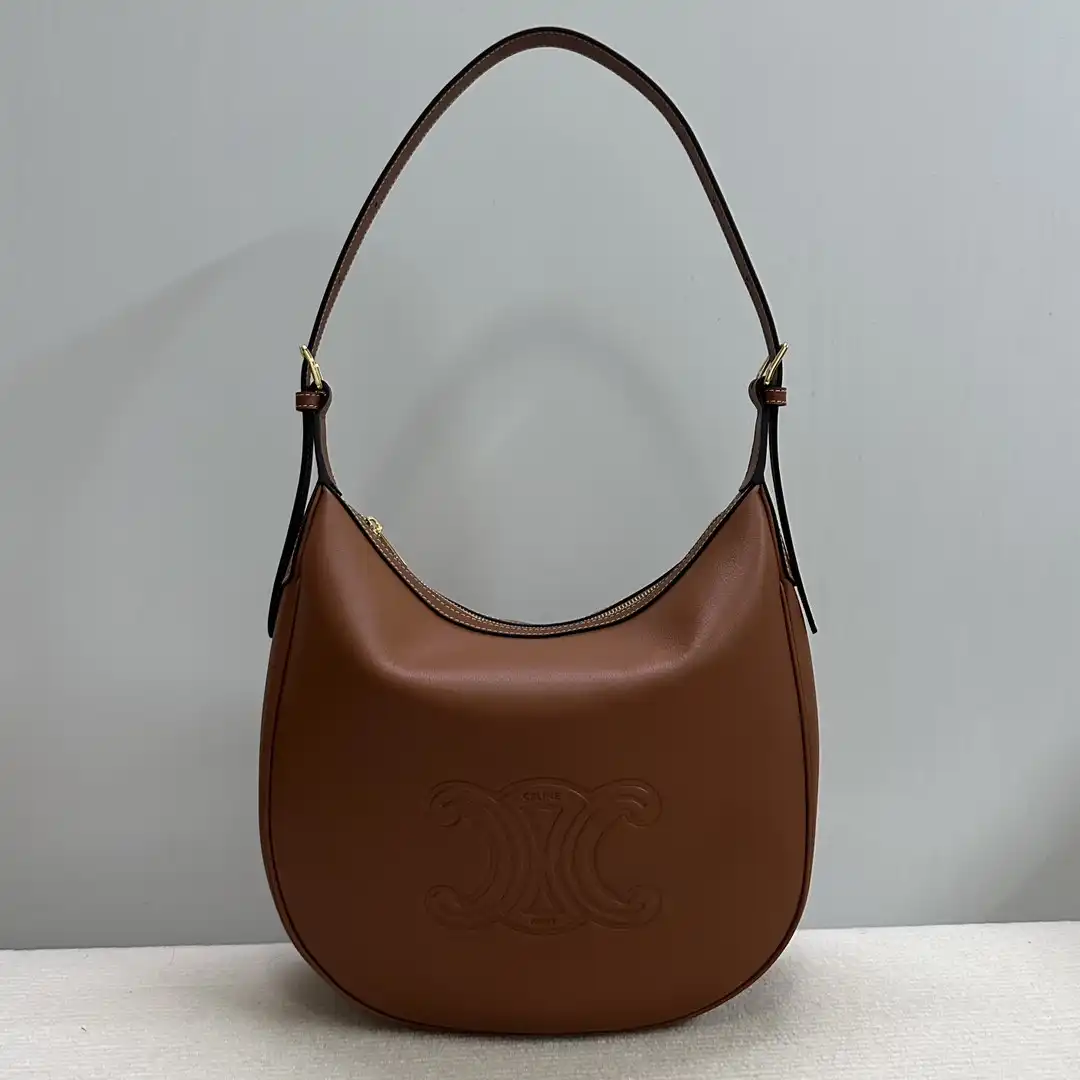 CELIN* HELOISE CUIR TRIOMPHE BAG IN SUPPLE CALFSKIN