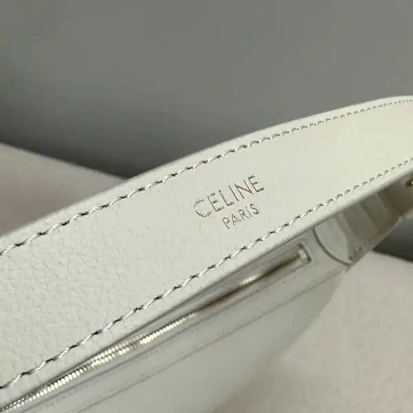 CELIN* HELOISE CUIR TRIOMPHE BAG IN SUPPLE CALFSKIN