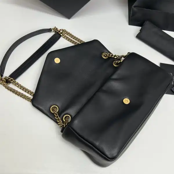 Bagsoffer yupoo YSL CALYPSO IN PLUNGED LAMBSKIN