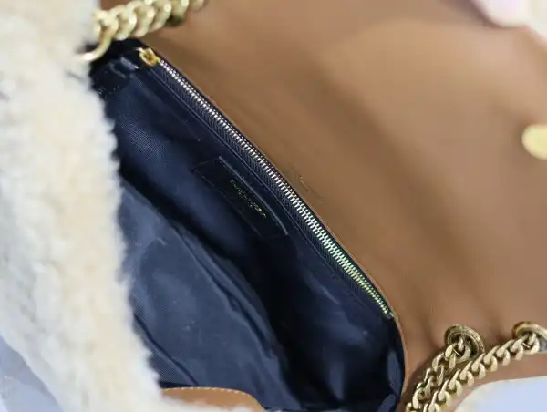 First bag ru YSL CALYPSO IN SHEARLING