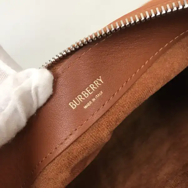 BURBERRY Small Knight Bag-24*8*23cm