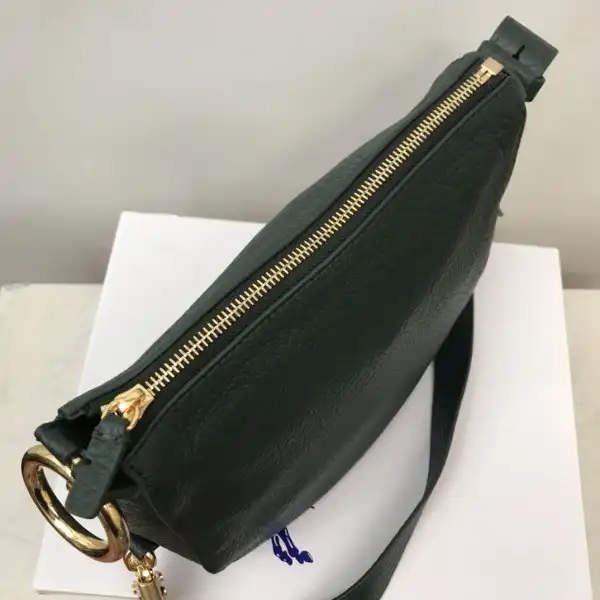 Frstbag ru BURBERRY Small Knight Bag-24*8*23cm