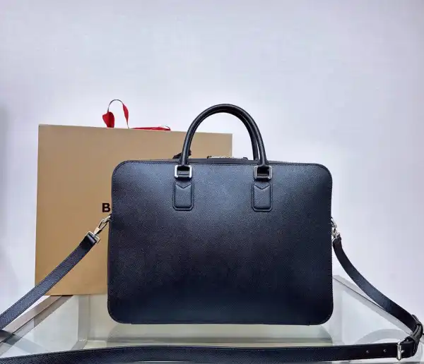 First bag ru BURBERRY Slim Ainsworth Briefcase