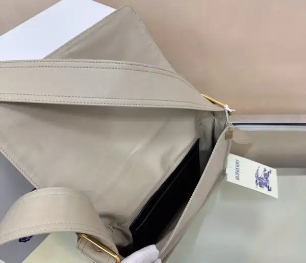 Yupoo bagsoffer BURBERRY Trench Crossbody Bag