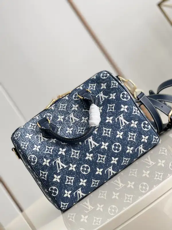 Eliminating the middleman and passing on savings to you. With massive production and tax-free benefits Louis Vuitton SPEEDY 25