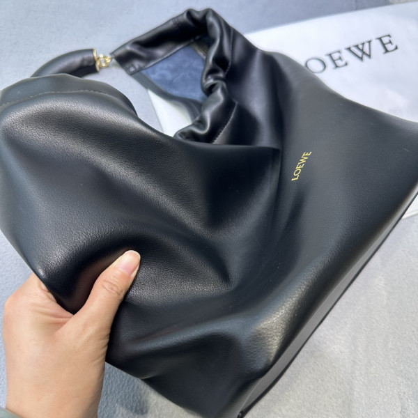 HOT SALE Lowee Small Squeeze bag in nappa lambskin-24*29*10.5cm