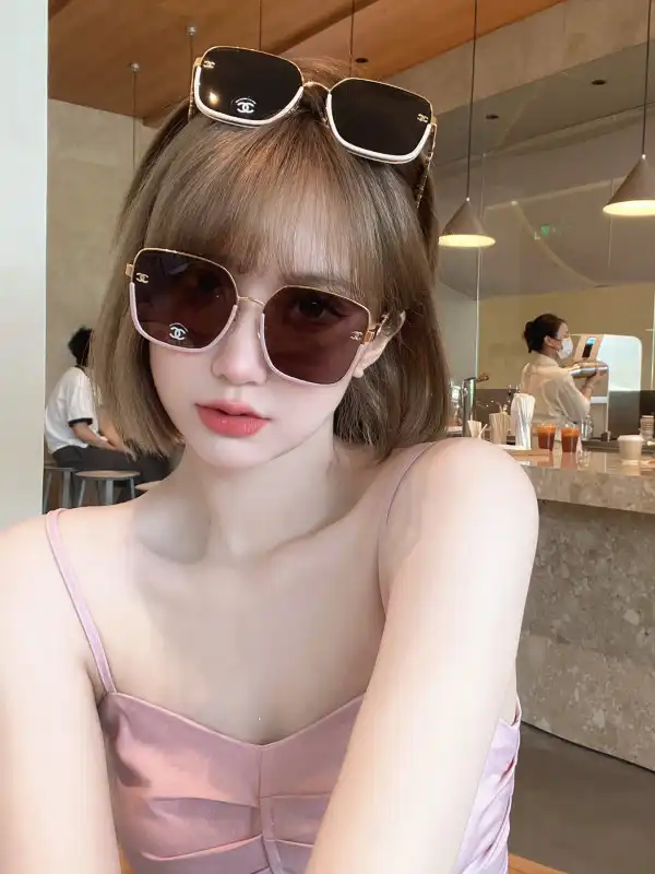 CHANEL SUNGLASSES