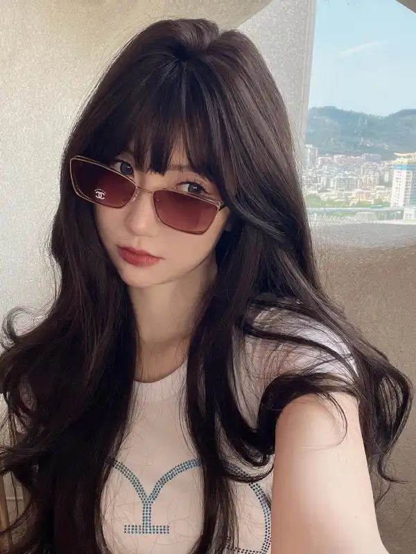 CHANEL SUNGLASSES