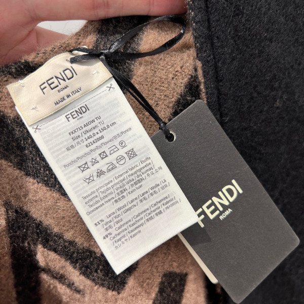 HOT SALE Fendi Poncho