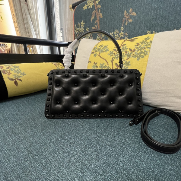 HOT SALE VALENTINO ROCKSTUD PADDED NAPPA HANDBAG