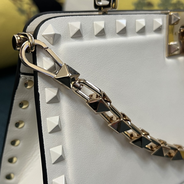 HOT SALE VALENTINO ROCKSTUD CALFSKIN HANDBAG