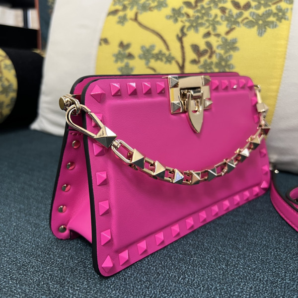 HOT SALE VALENTINO ROCKSTUD CALFSKIN CLUTCH