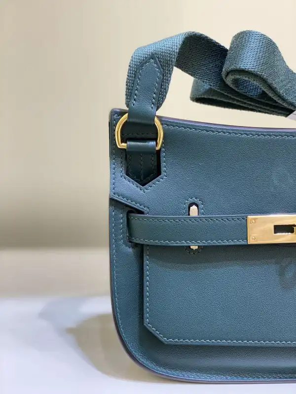 Hermes Jypsiere Mini Bag in Swift Leather Gris Meyer