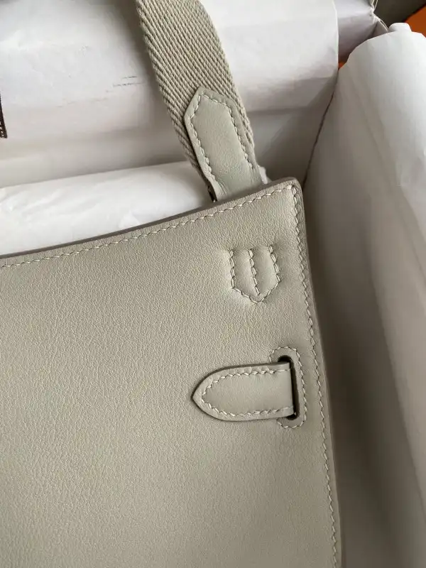 Yupoo bagsoffer Hermes Jypsiere Mini Bag in Swift Leather Gris Meyer