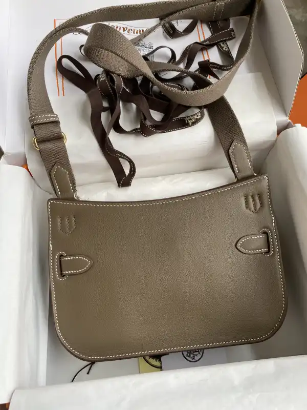 Bagsoffer Hermes Jypsiere Mini Bag in Swift Leather Gris Meyer