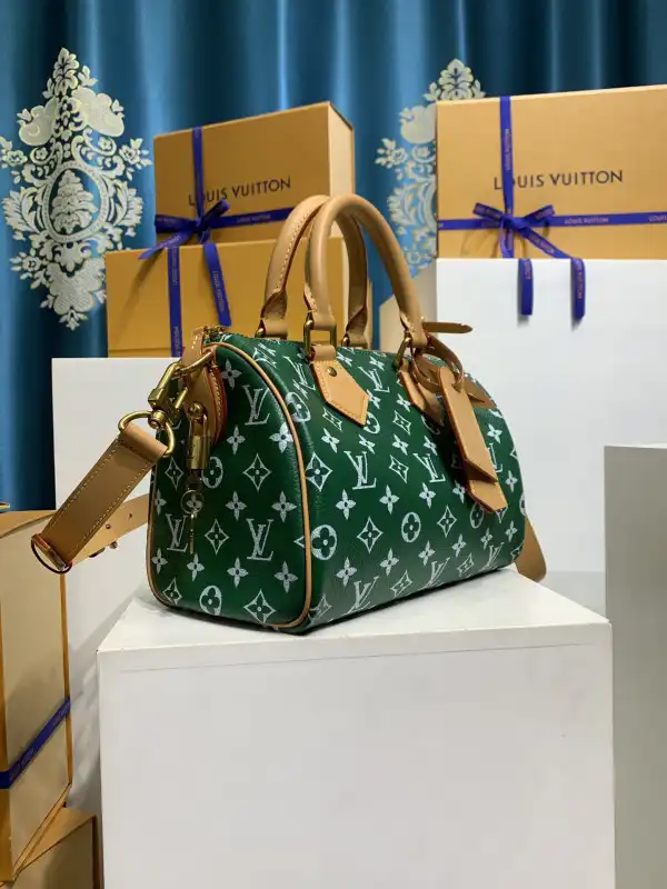 You get luxury for less. Shop now for the best deals on fake Louis bags. Louis Vuitton SPEEDY 25