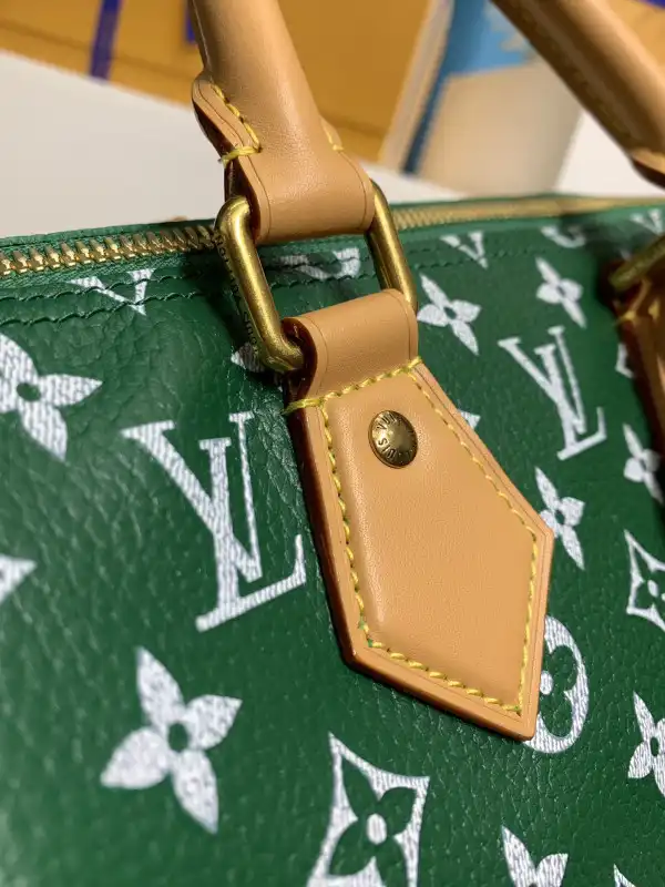 Firstbag Ru Louis Vuitton SPEEDY 25