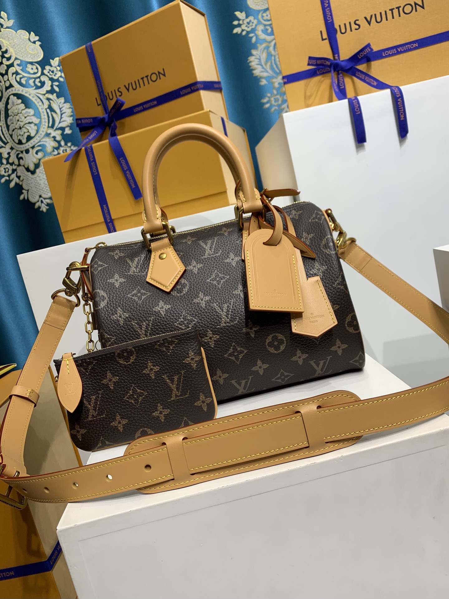 HOT SALE LOUIS VUITTON  Speedy P9 Bandoulière 25