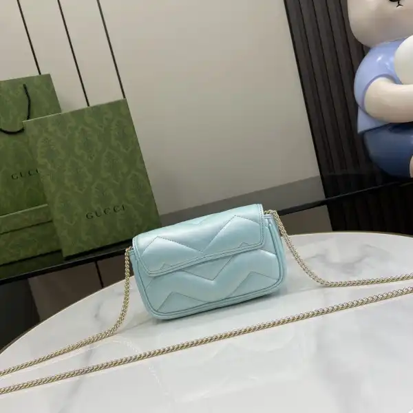 Cheap GUCCI GG Marmont super mini bag