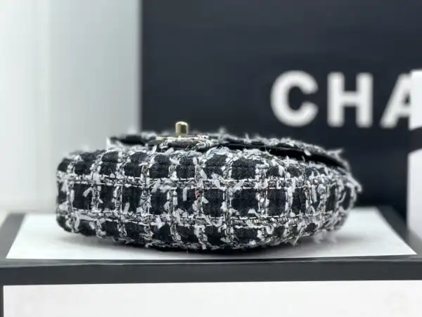 CHANEL MINI FLAP BAG