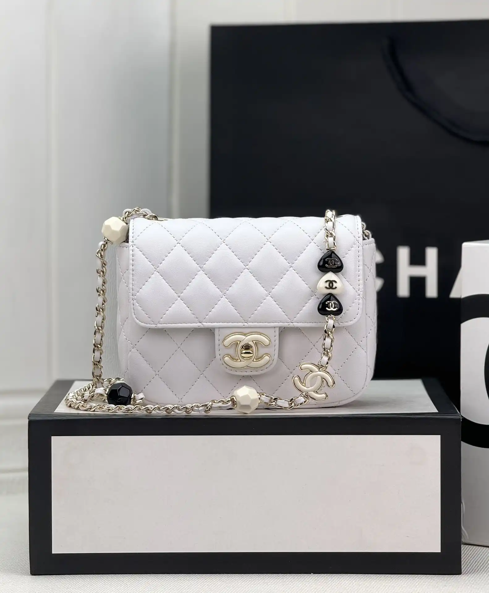 Frstbag ru CHANEL MINI FLAP BAG