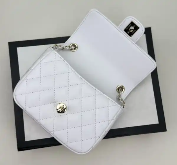 Bagsoffer CL MINI FLAP BAG