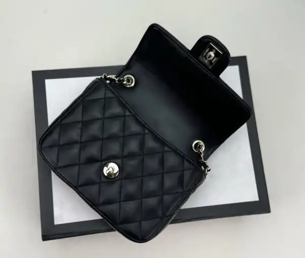 Bagsoffer CL MINI FLAP BAG