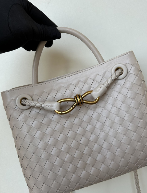 HOT SALE BOTTEGA VENETA SMALL ANDIAMO-25*22*10.5cm