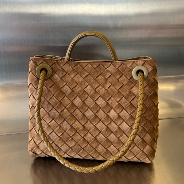 [FREE SHIPPING] BOTTEGA VENETA SMALL ANDIAMO-25*22*10.5cm