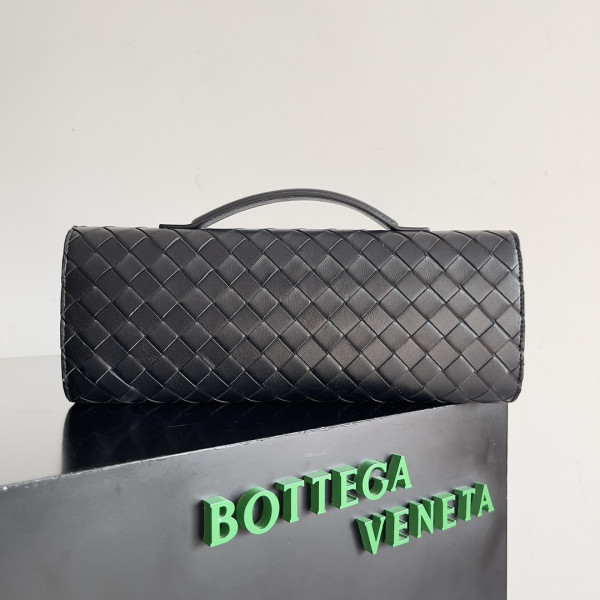 BOTTEGA VENETA Long Clutch Andiamo With Handle