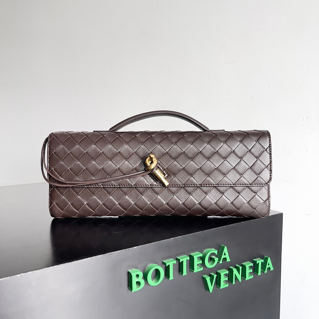 HOT SALE BOTTEGA VENETA Long Clutch Andiamo With Handle