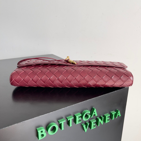 HOT SALE BOTTEGA VENETA Long Clutch Andiamo With Handle