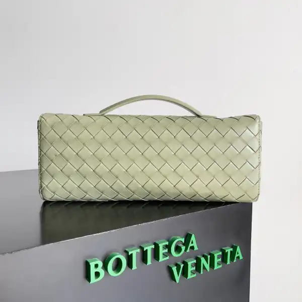 Bagsoffer BOTTEGA VENETA Long Clutch Andiamo With Handle