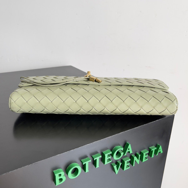 HOT SALE BOTTEGA VENETA Long Clutch Andiamo With Handle