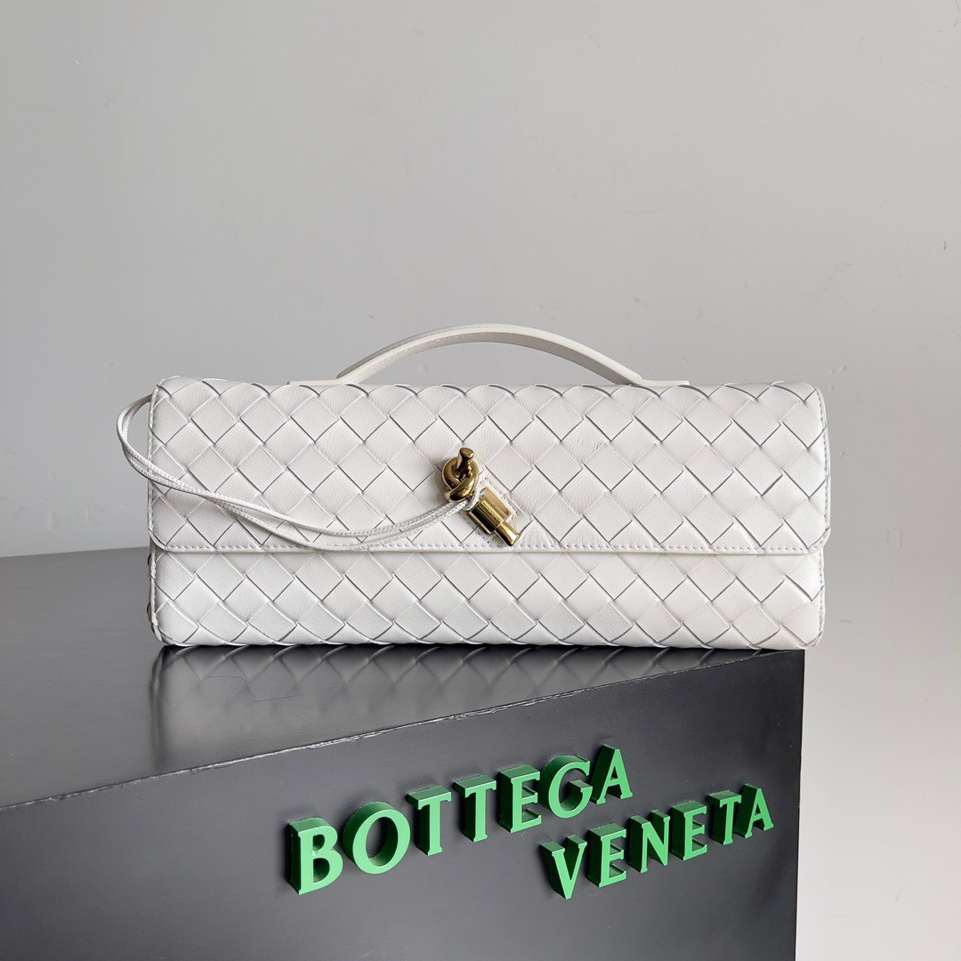 HOT SALE BOTTEGA VENETA Long Clutch Andiamo With Handle