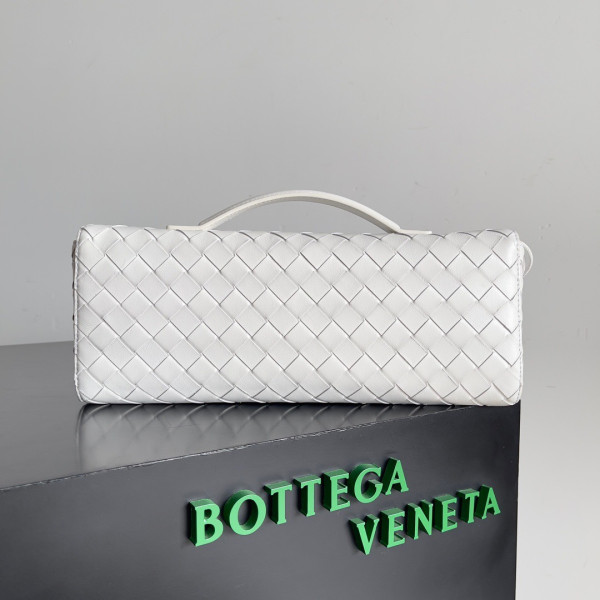 HOT SALE BOTTEGA VENETA Long Clutch Andiamo With Handle