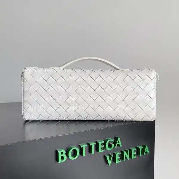 Bagsoffer yupoo BOTTEGA VENETA Long Clutch Andiamo With Handle