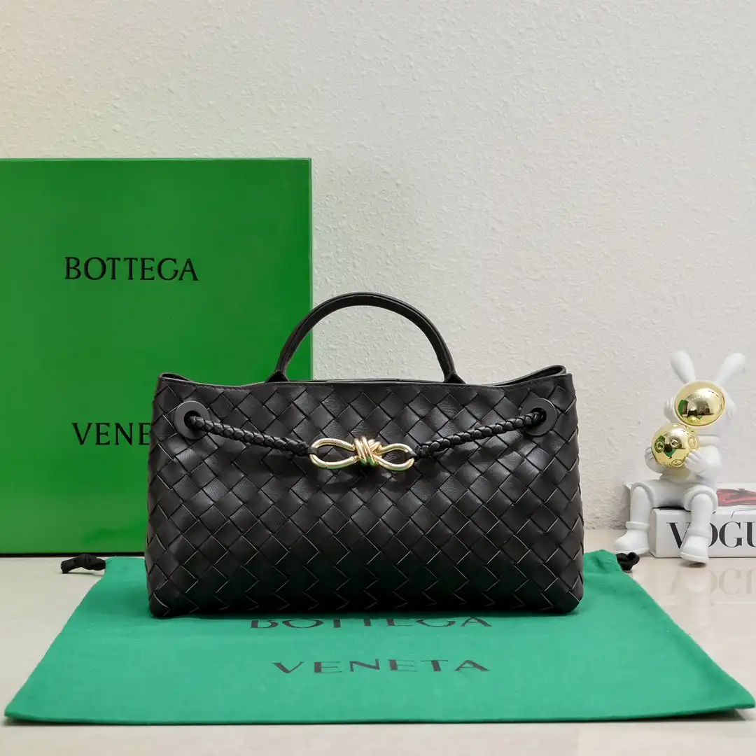 Bottega Veneta Small East-West Andiamo-29*10*18cm