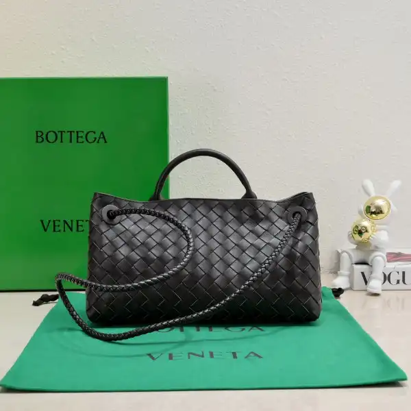 Bagsoffer Bottega Veneta Small East-West Andiamo-29*10*18cm