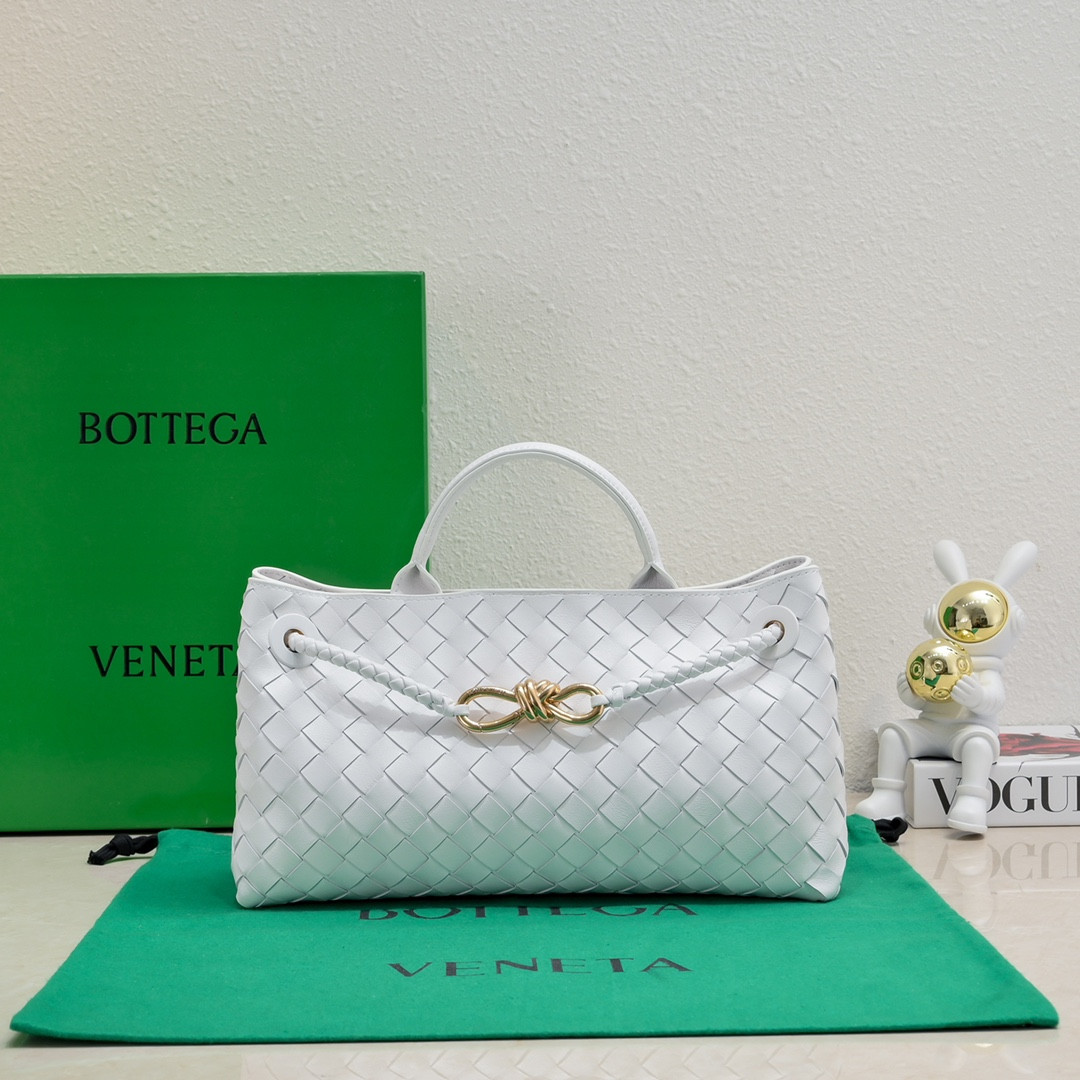 HOT SALE Bottega Veneta Small East-West Andiamo-29*10*18cm