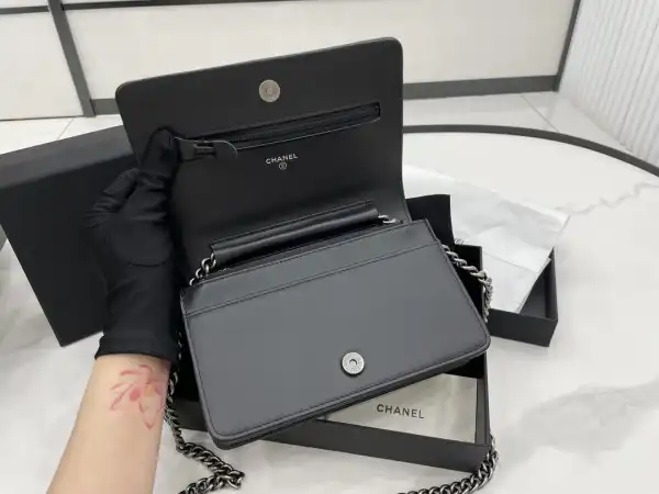 CHANEL WALLET