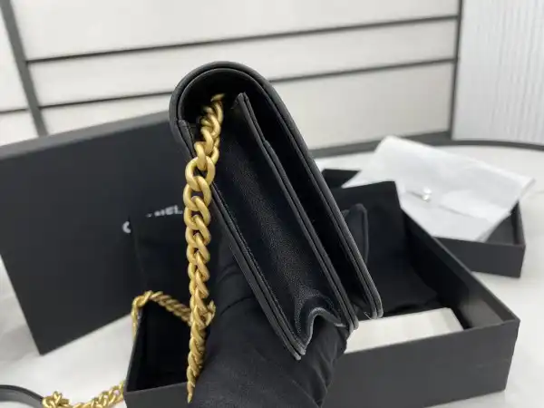 CHANEL WALLET