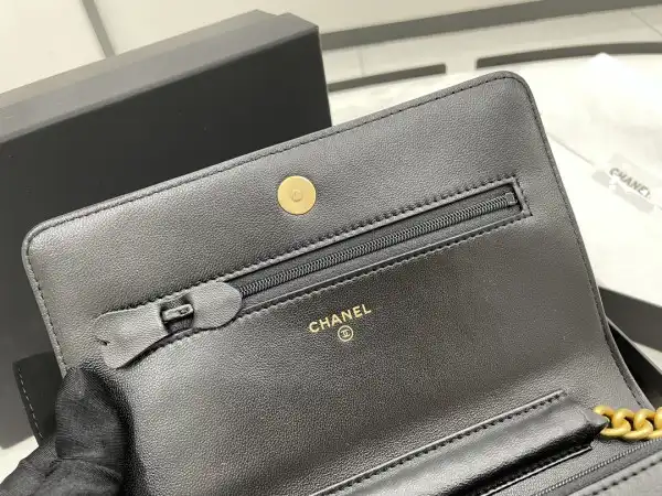 CHANEL WALLET