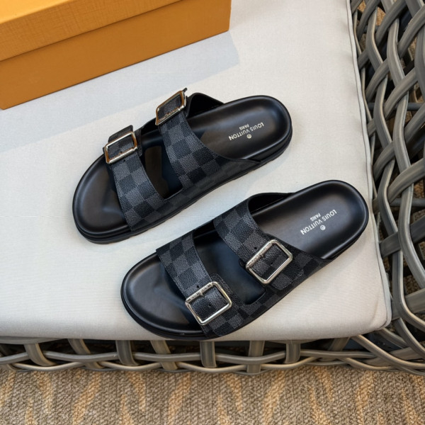 HOT SALE LOUIS VUITTON SLIPPERS